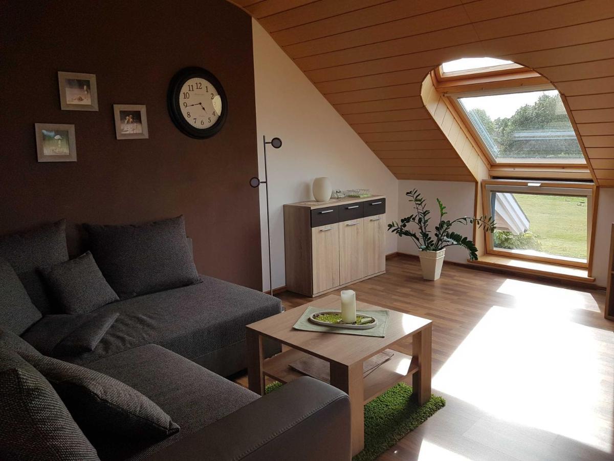 Ferienwohnung Hahn, 95129 Rhauderfehn Екстер'єр фото