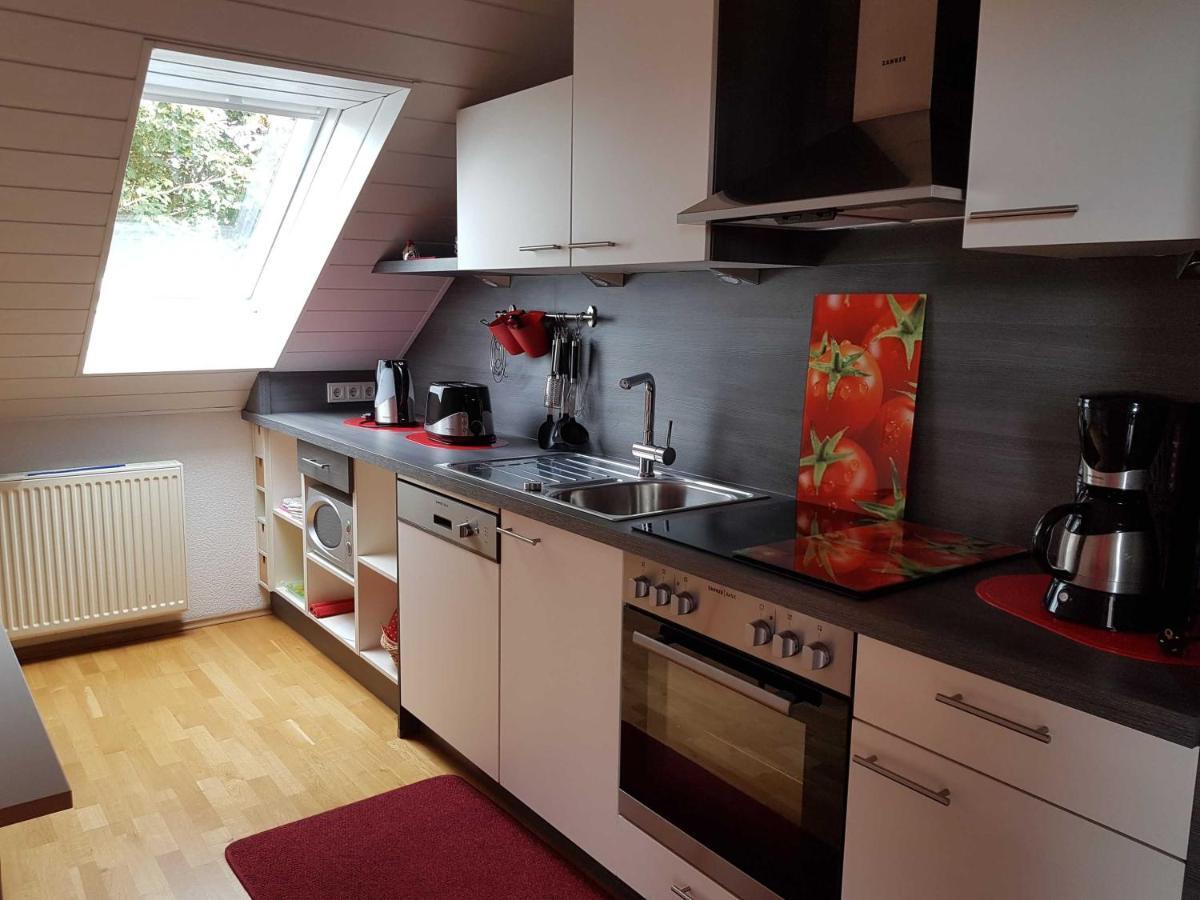 Ferienwohnung Hahn, 95129 Rhauderfehn Екстер'єр фото